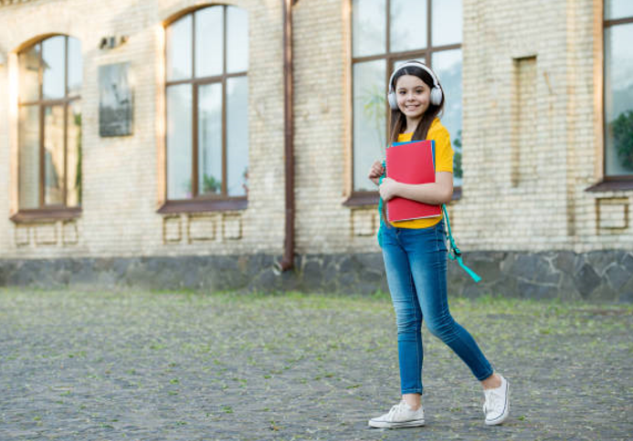 What Skills Can Dating Platforms Help Students Develop?